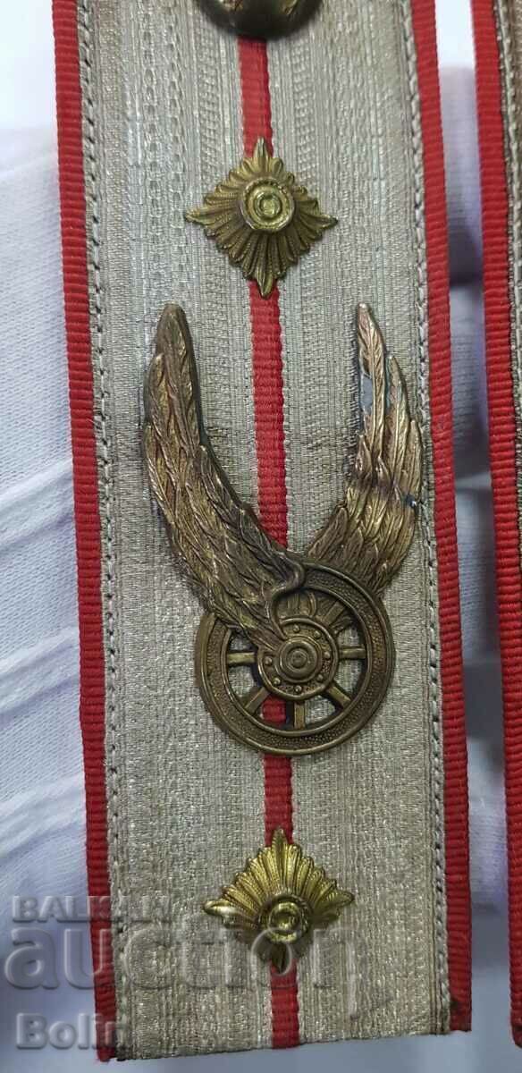 Delivery of Very rare royal epaulettes Railway Regiment Lieutenant Boris III Delivery of Very rare royal epaulettes Railway Regiment Lieutenant Boris III