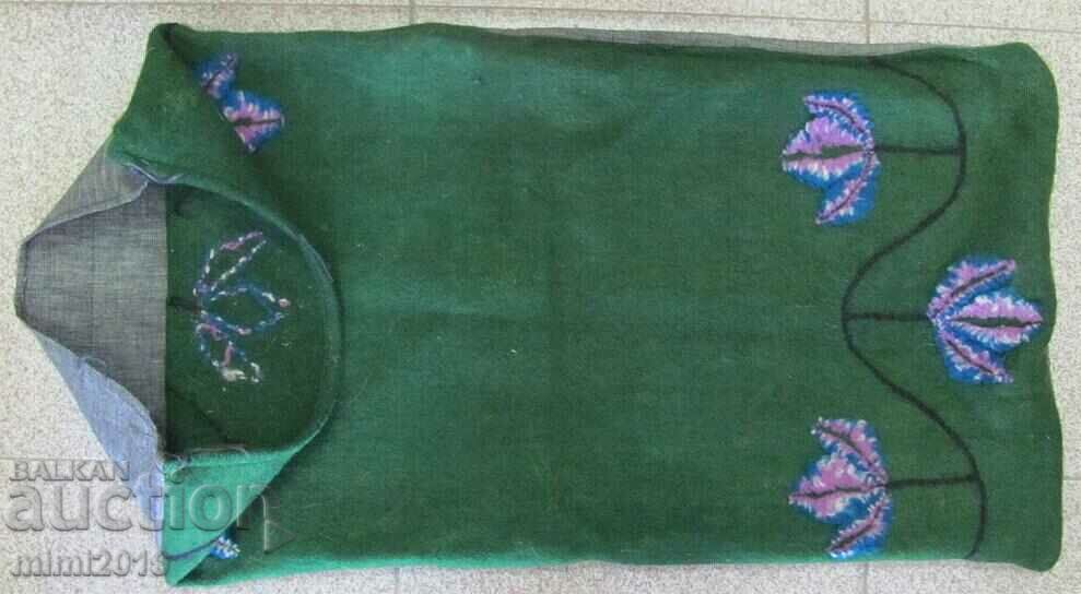 19th Century Wool Fukkan Cloth Pillow with price 42.00 BGN | € 21.47 19th Century Wool Fukkan Cloth Pillow with price 42.00 BGN | € 21.47