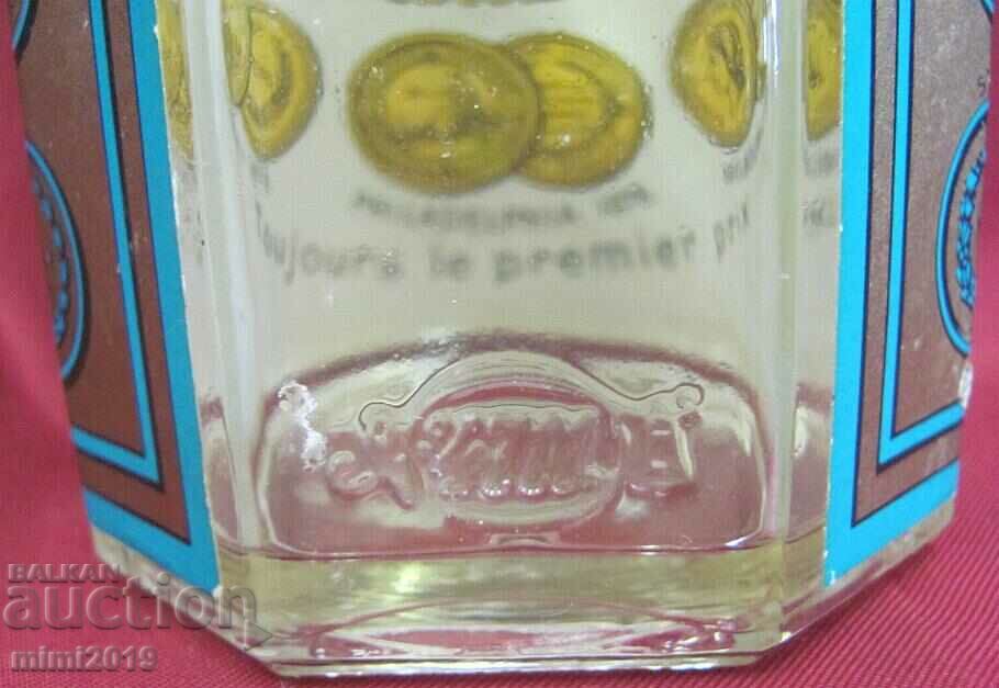 Delivery of Vintich Large Perfume Bottle 4711 300ml. Delivery of Vintich Large Perfume Bottle 4711 300ml.