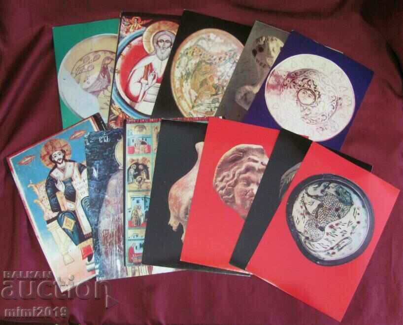 Vintich Album with Cards Veliko Tarnovo with price 18.00 BGN | € 9.20 Vintich Album with Cards Veliko Tarnovo with price 18.00 BGN | € 9.20