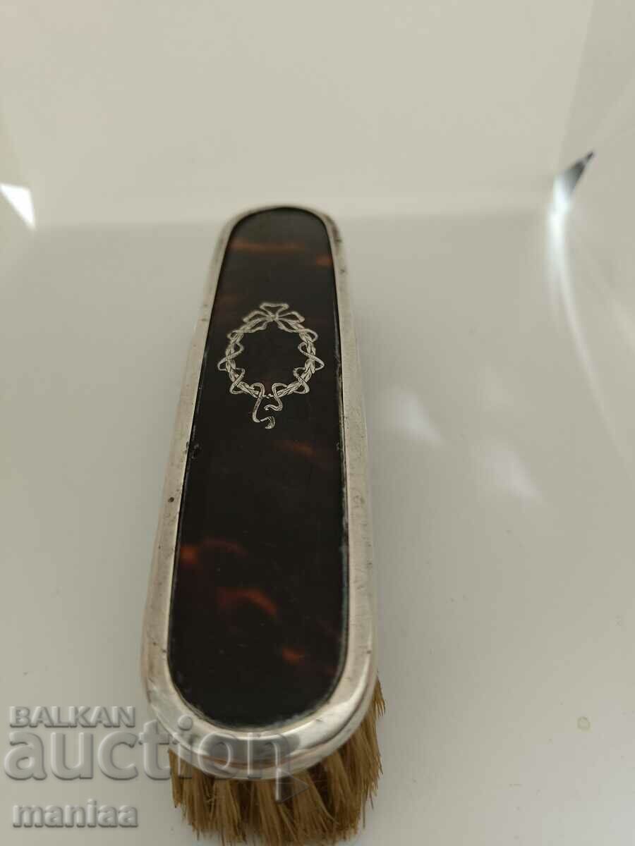 Old marked silver English brush 1946 with price 100.00 BGN | € 51.13