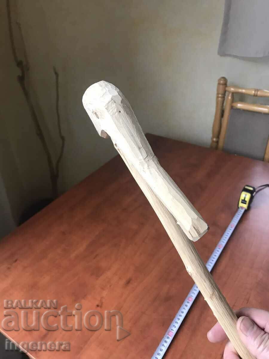 Delivery of GEGA SHEPHERD'S HIDDEN WOOD. 110 CM FOR CARLODERS Delivery of GEGA SHEPHERD'S HIDDEN WOOD. 110 CM FOR CARLODERS