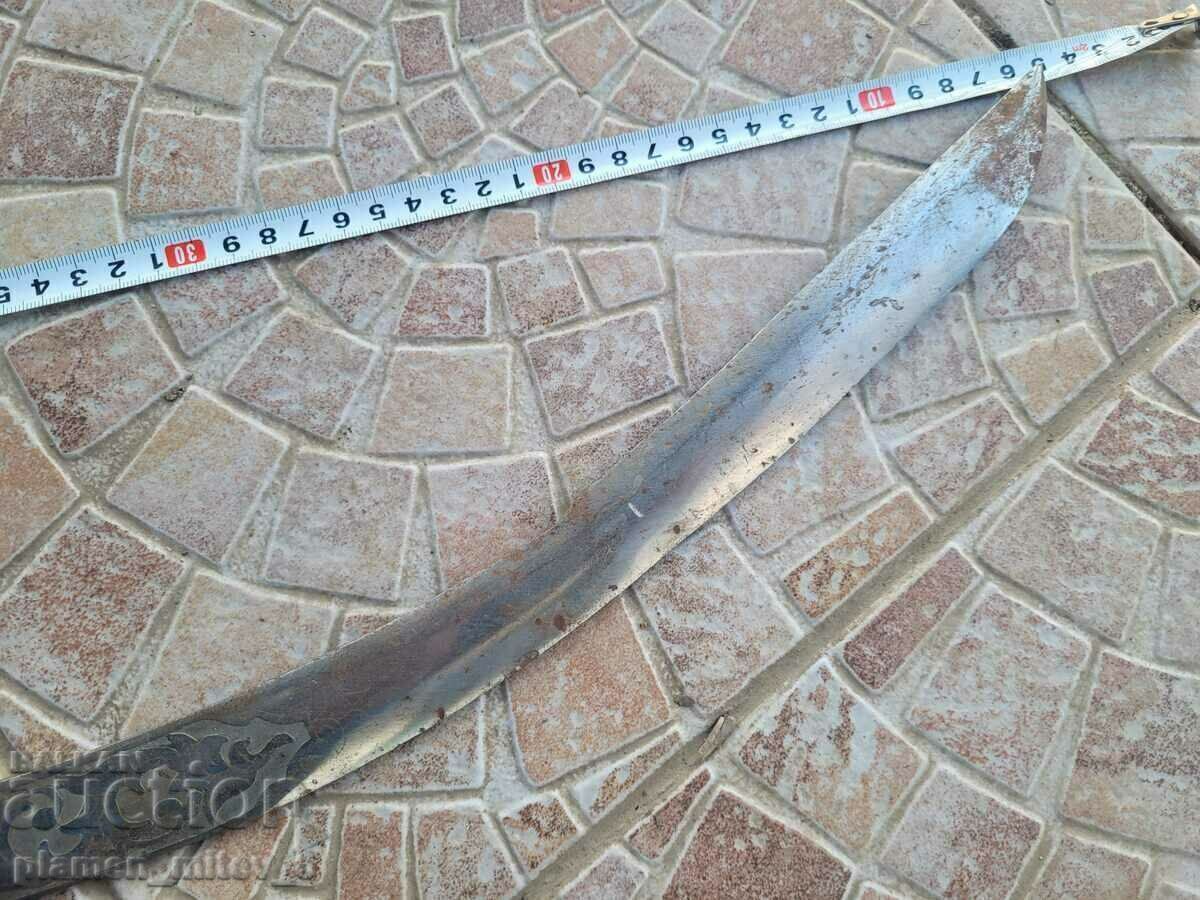 Delivery of Saber, broadsword, scimitar, caravel, knife Delivery of Saber, broadsword, scimitar, caravel, knife