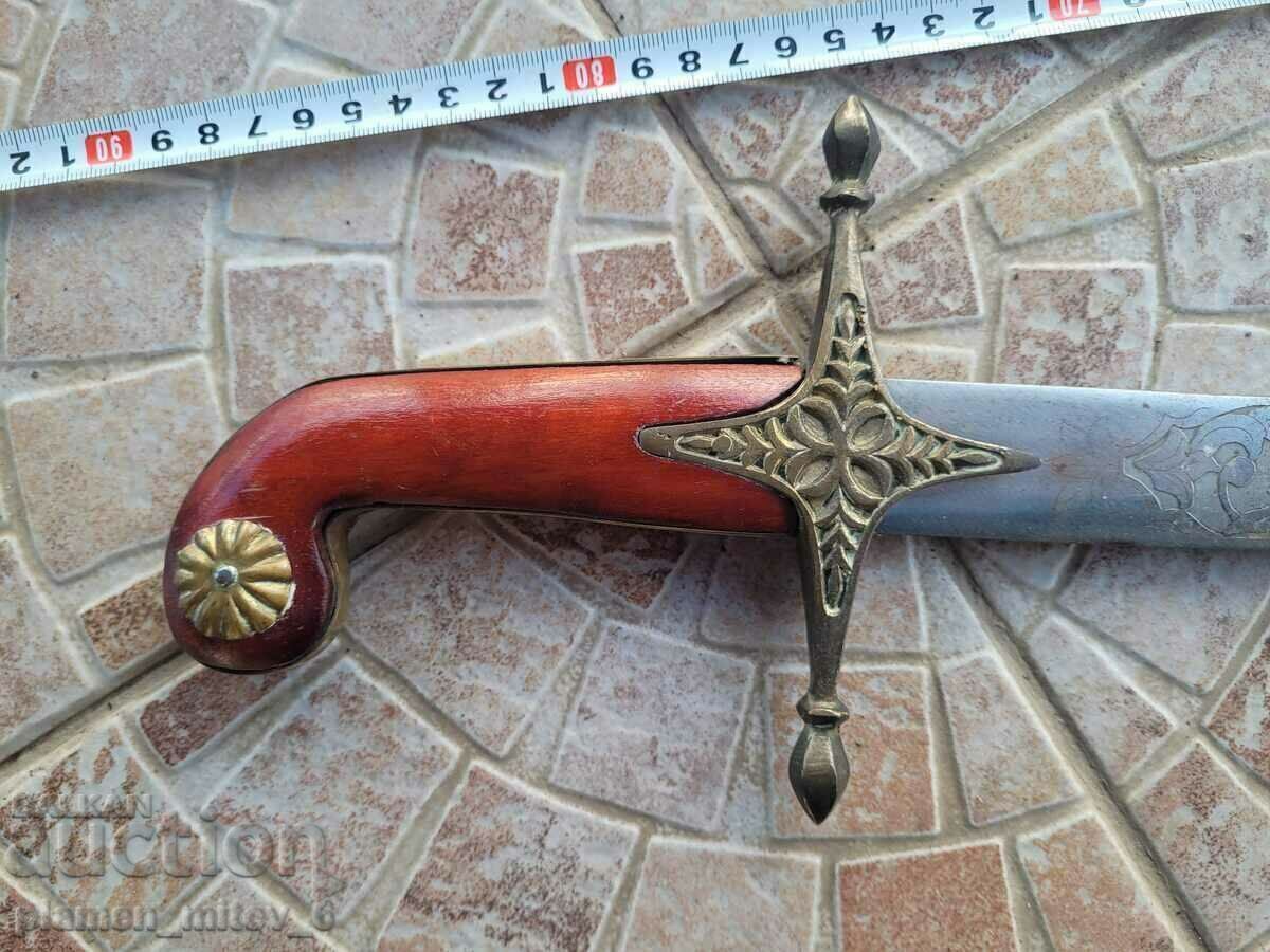 Saber, broadsword, scimitar, caravel, knife - 5 Saber, broadsword, scimitar, caravel, knife - 5