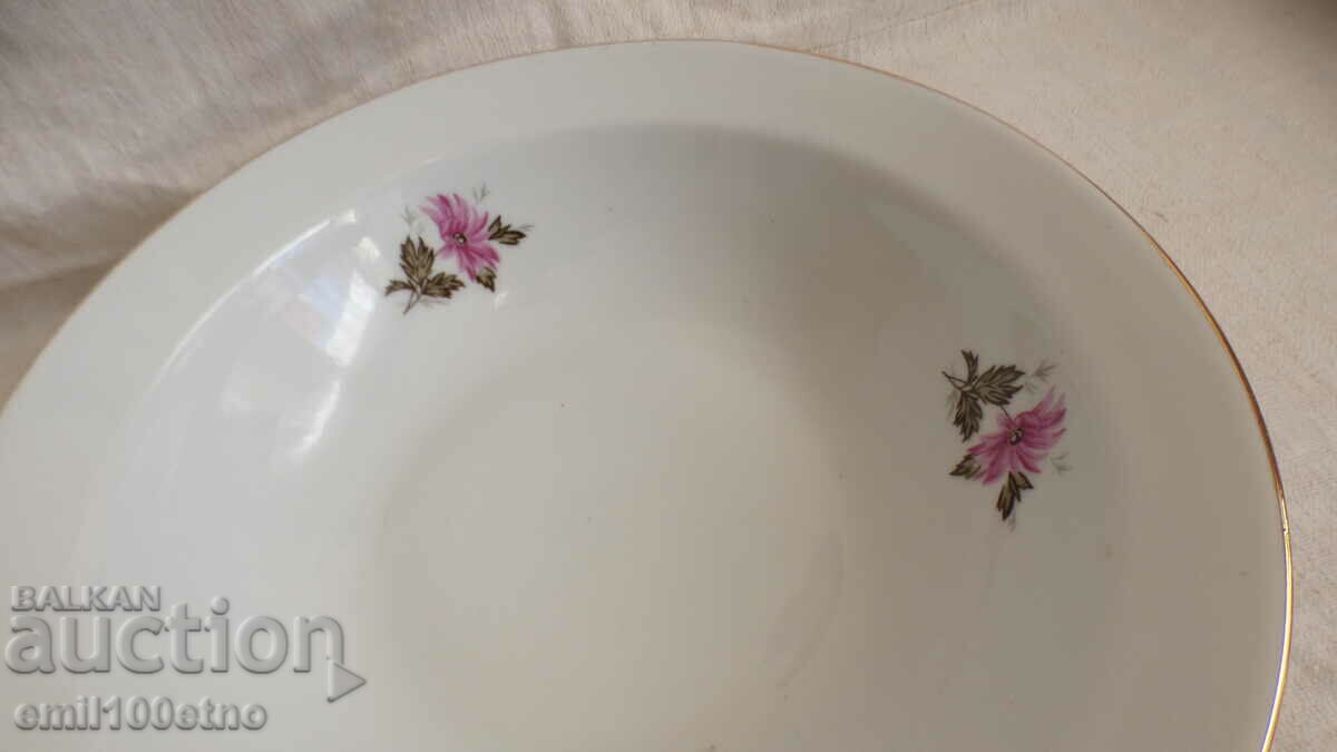 Bowl fruit bowl salad bowl old Bulgarian porcelain Kitka NP with price 10.00 BGN | € 5.11 Bowl fruit bowl salad bowl old Bulgarian porcelain Kitka NP with price 10.00 BGN | € 5.11