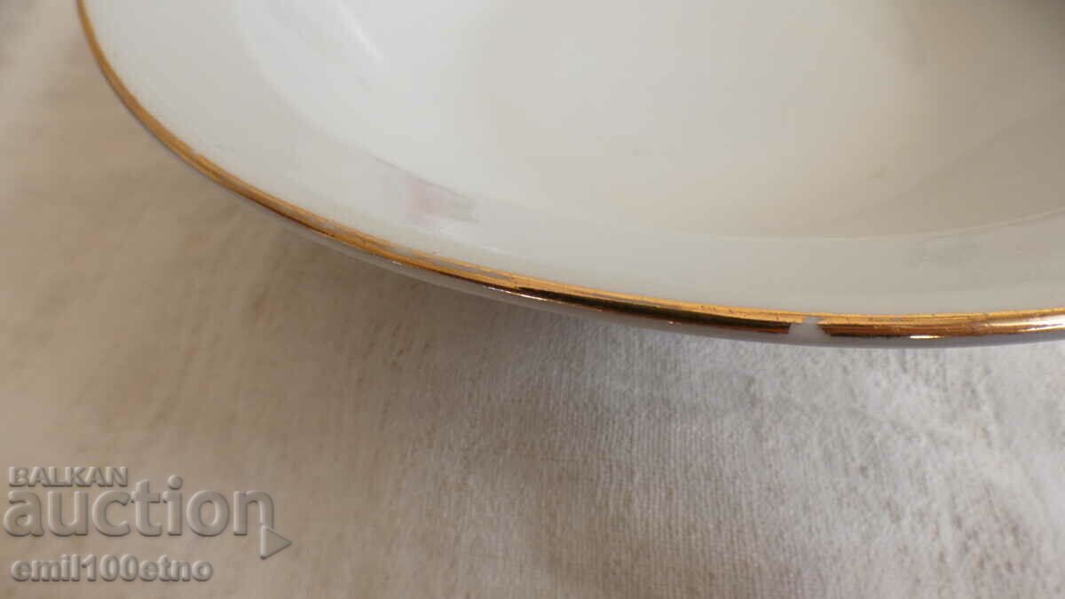 Bowl fruit bowl salad bowl old Bulgarian porcelain Kitka NP - 6 Bowl fruit bowl salad bowl old Bulgarian porcelain Kitka NP - 6