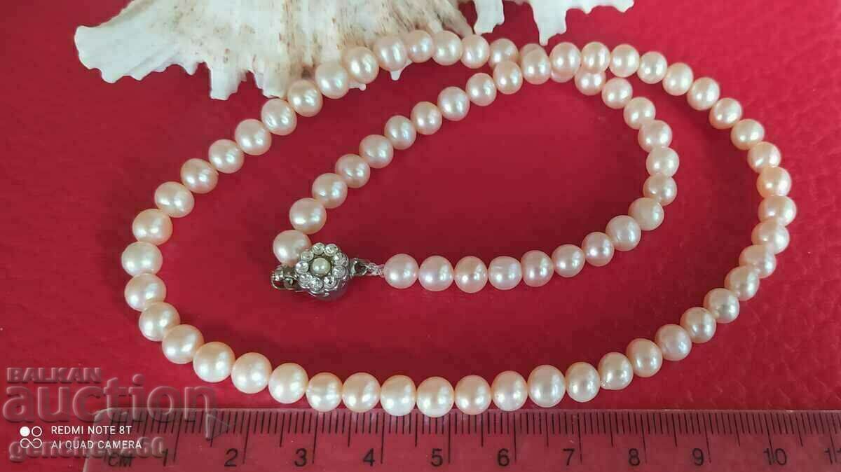 Colier vechi de perle reale