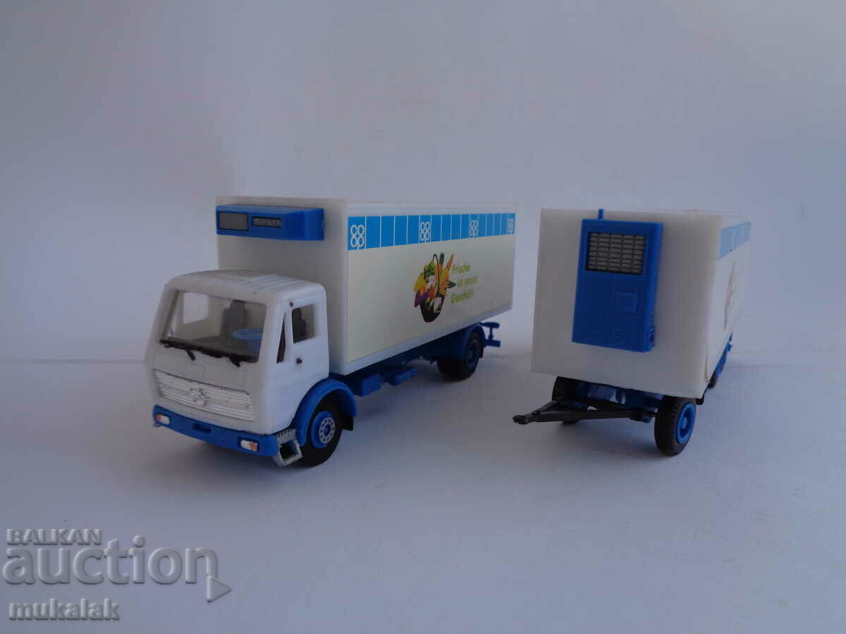 KIBRI ??? H0 1/87 MERCEDES BENZ TRUCK MODEL TOY TROLLEY with price 15.00 BGN | € 7.67 KIBRI ??? H0 1/87 MERCEDES BENZ TRUCK MODEL TOY TROLLEY with price 15.00 BGN | € 7.67
