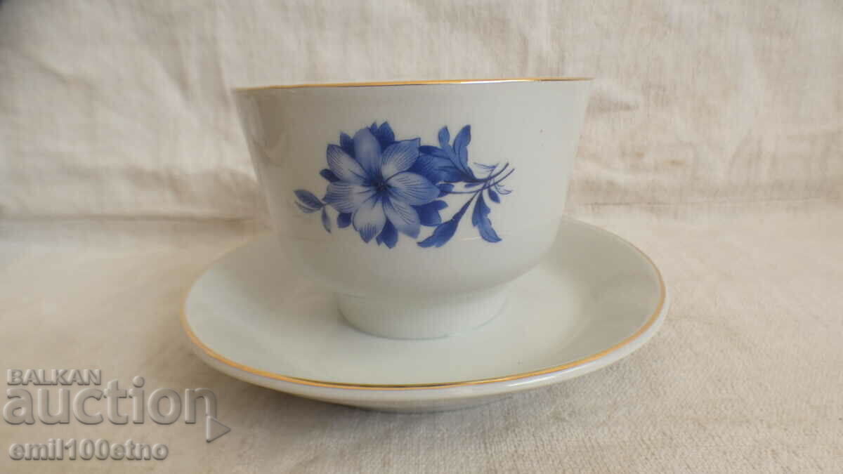 Sociera old Bulgarian porcelain Kitka Novi Pazar with price 6.00 BGN | € 3.07 Sociera old Bulgarian porcelain Kitka Novi Pazar with price 6.00 BGN | € 3.07