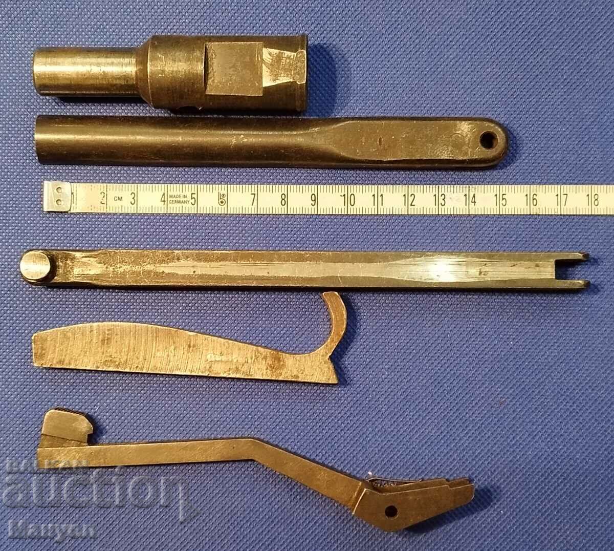 Auction Spare parts. Auction Spare parts.