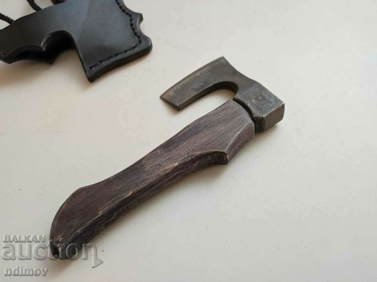 Delivery of Neck Hatchet Ax Knife Delivery of Neck Hatchet Ax Knife