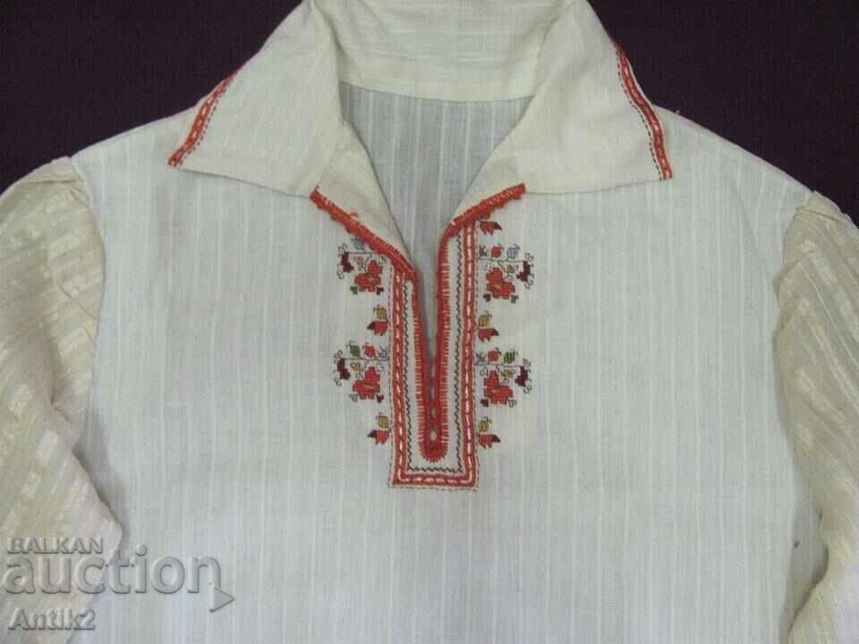 Auction 19th Century Folk Art Children's Shirt Silk Hem Auction 19th Century Folk Art Children's Shirt Silk Hem