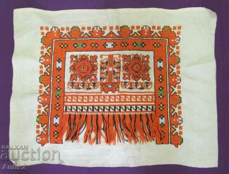19th Century Hand Embroidered Cushion Motif - 7