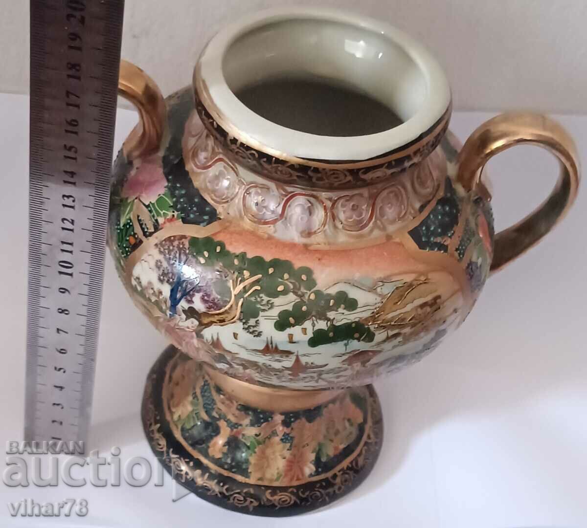 Very beautiful Urn with price 65.99 BGN | € 33.74 Very beautiful Urn with price 65.99 BGN | € 33.74