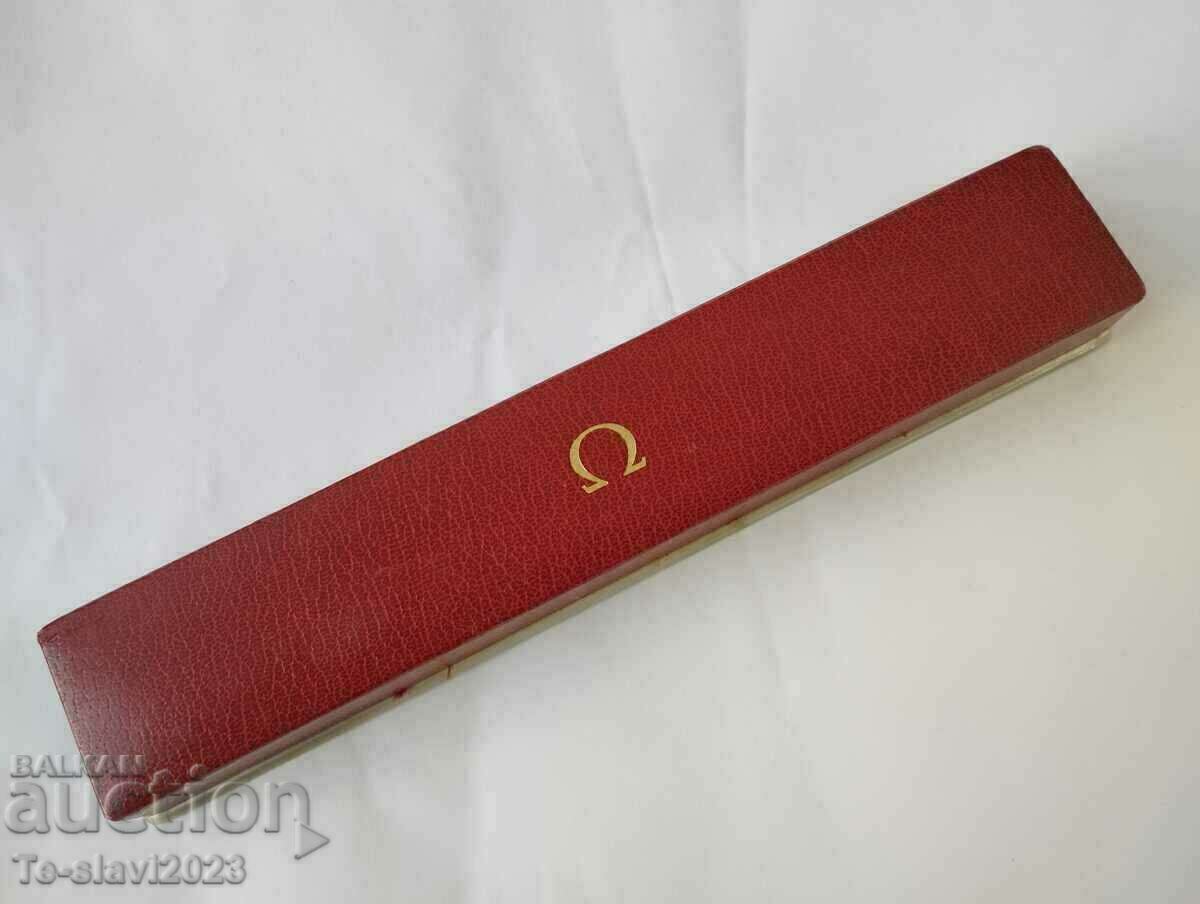 Omega wristwatch box