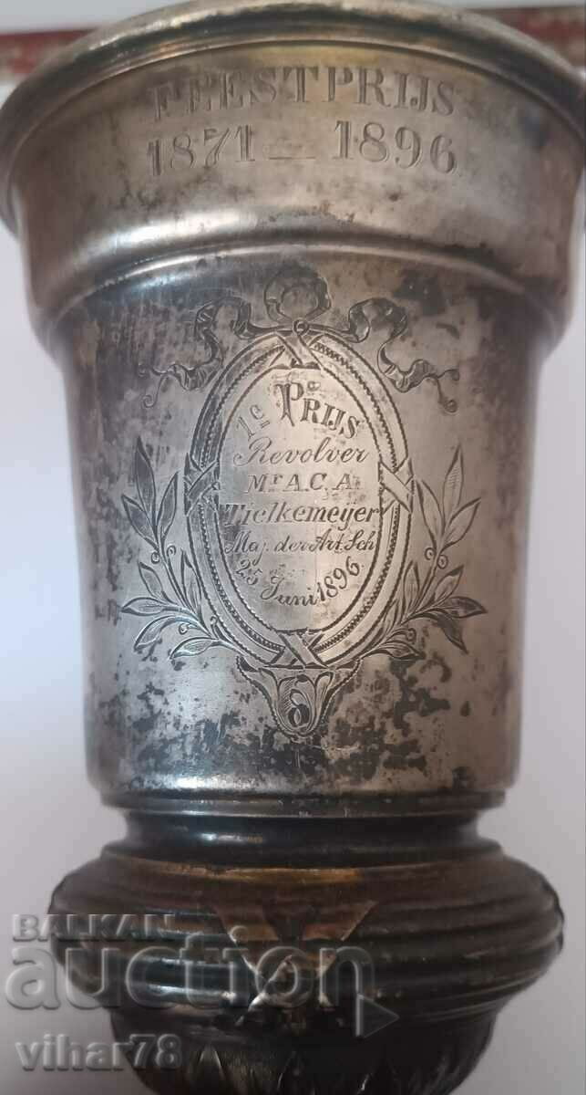 Παλιό ασημένιο κύπελλο-πρώτη θέση περίστροφο σκοποβολή με τιμή 3499.99 BGN | € 1789.52 Παλιό ασημένιο κύπελλο-πρώτη θέση περίστροφο σκοποβολή με τιμή 3499.99 BGN | € 1789.52