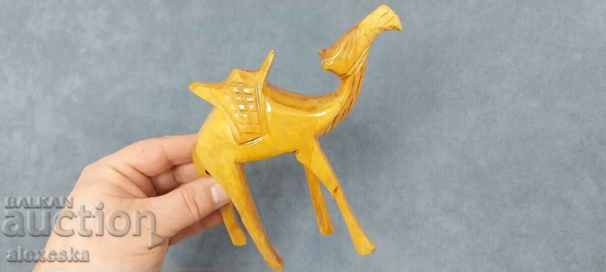 Ξύλινη φιγούρα - "Camel" με τιμή 20.00 BGN | € 10.23 Ξύλινη φιγούρα - "Camel" με τιμή 20.00 BGN | € 10.23