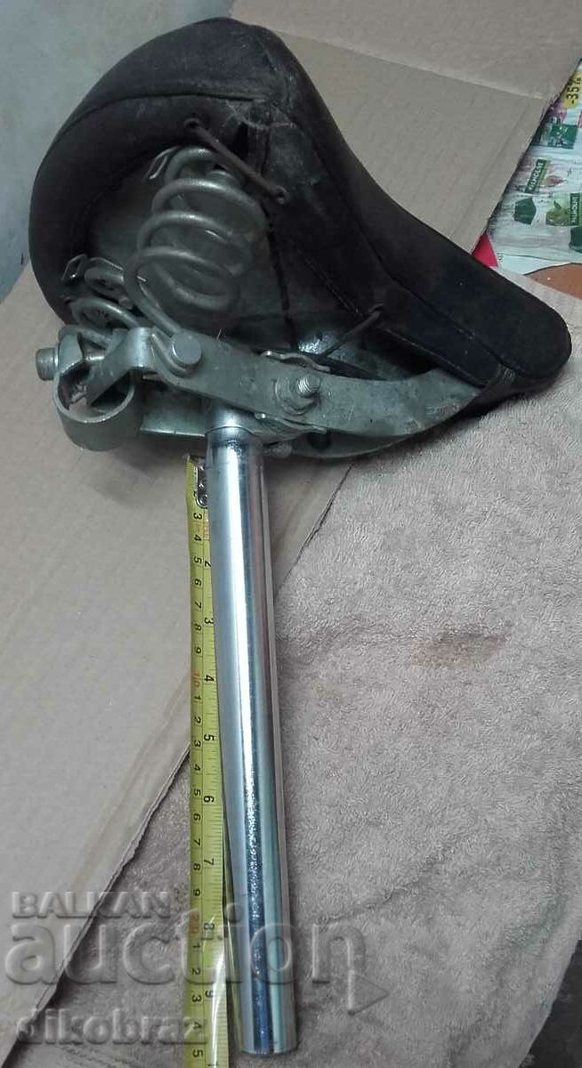 Auction Sturdy bicycle seat / MADE IN THE USSR Auction Sturdy bicycle seat / MADE IN THE USSR