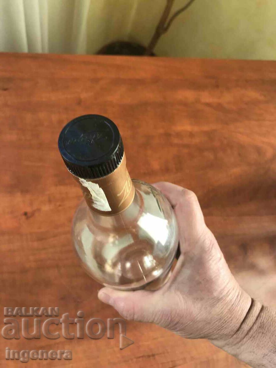 Auction RUM GLASS BOTTLE BOTTLE Auction RUM GLASS BOTTLE BOTTLE