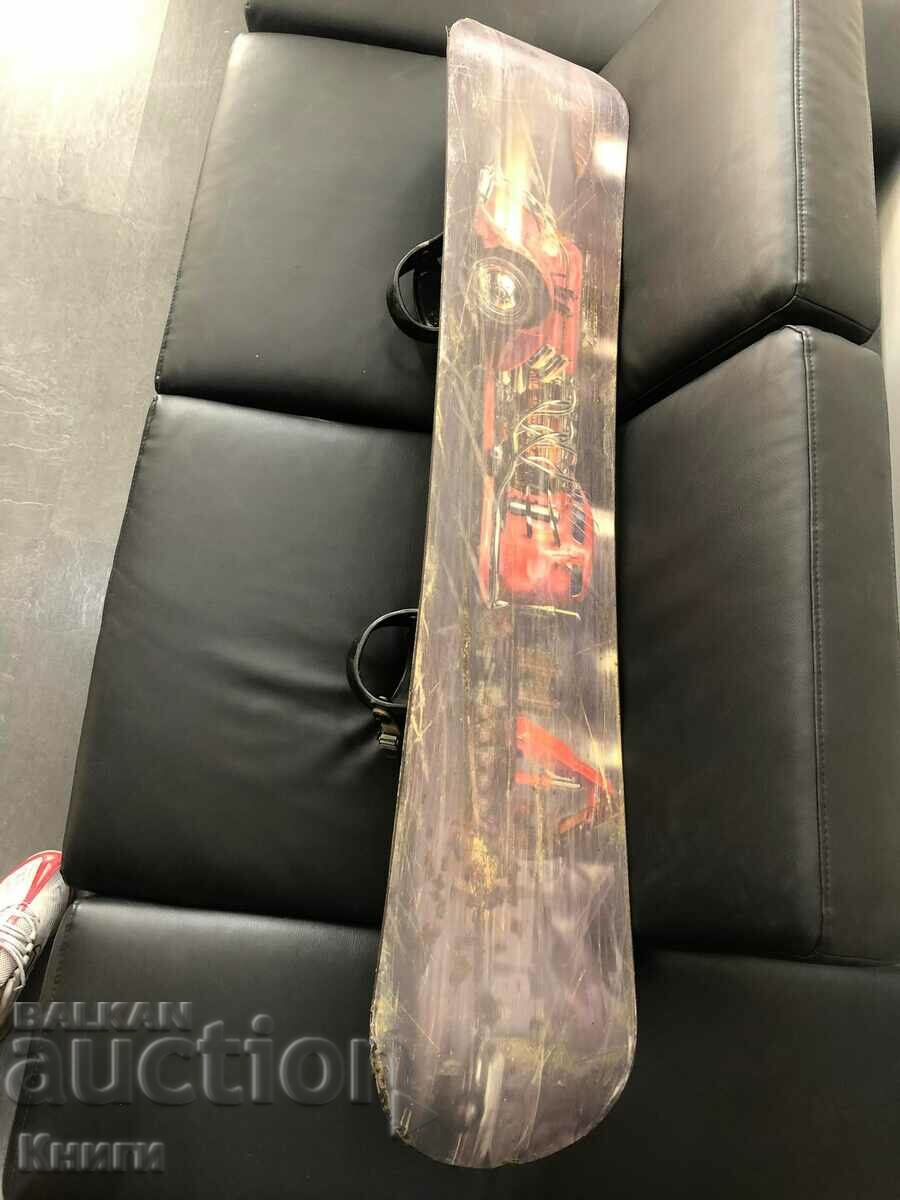 Snowboard with price 100.00 BGN | € 51.13 Snowboard with price 100.00 BGN | € 51.13