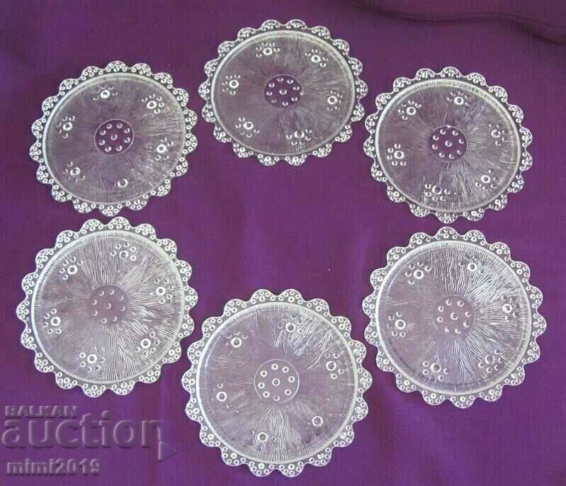 Delivery of Vintich Service Crystal Cake Plates 6 pcs. Delivery of Vintich Service Crystal Cake Plates 6 pcs.