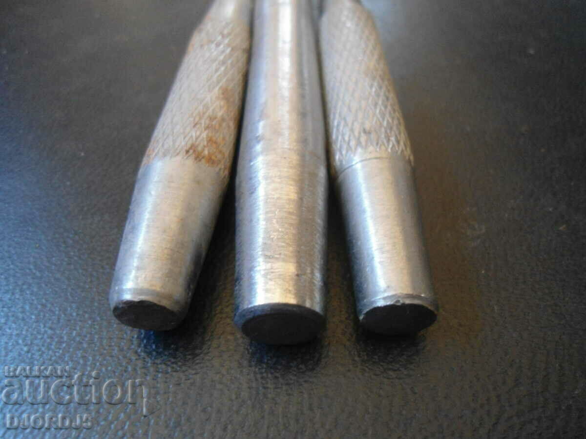 Delivery of Old tools Delivery of Old tools