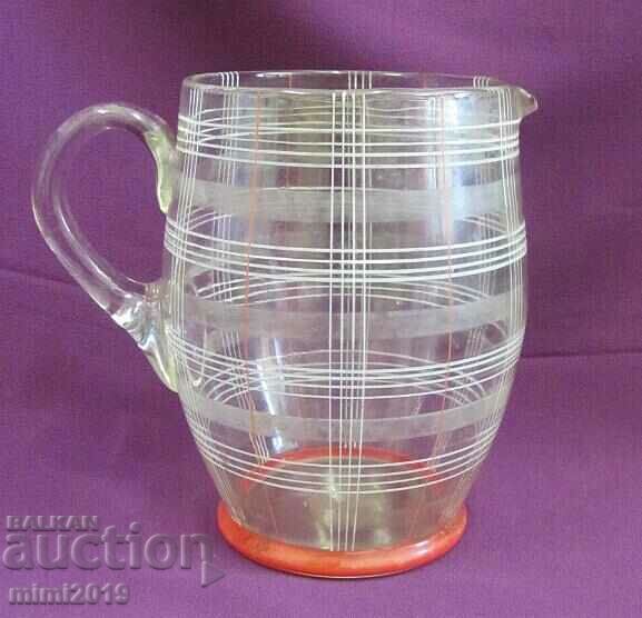 Vintich Art Deco Large Crystal Glass Jug with price 120.00 BGN | € 61.36 Vintich Art Deco Large Crystal Glass Jug with price 120.00 BGN | € 61.36