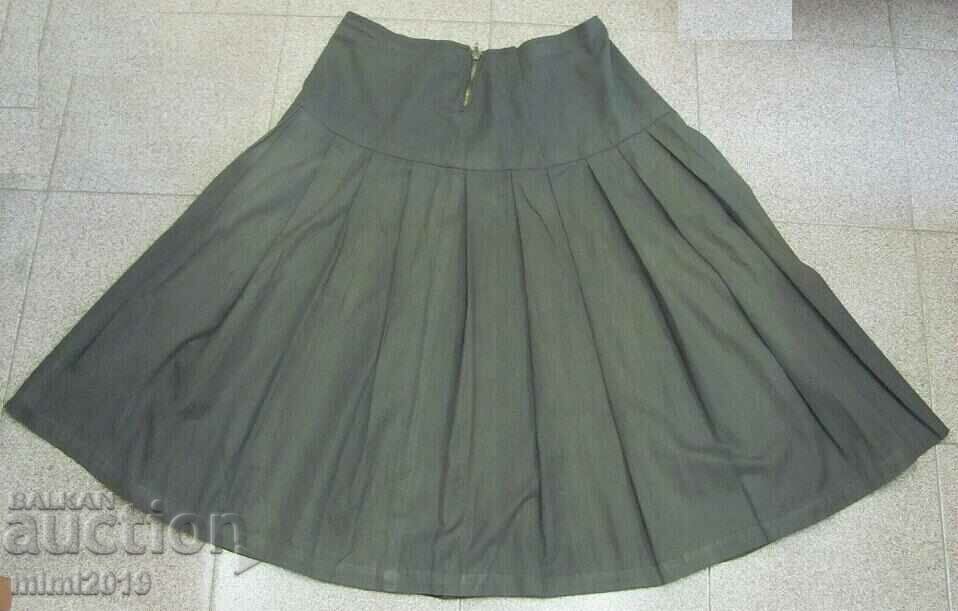 30's Sports Women's Hunting Suit, Uniform - 6 30's Sports Women's Hunting Suit, Uniform - 6