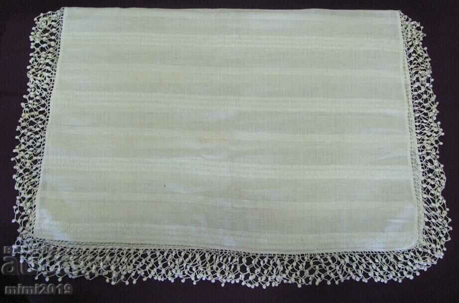 19th century Kenarena Bedspread hand-woven lace with price 40.00 BGN | € 20.45 19th century Kenarena Bedspread hand-woven lace with price 40.00 BGN | € 20.45