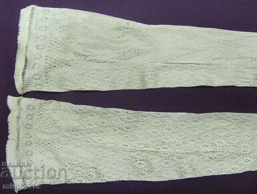 30's Women's Accessories Collars, Gloves, Towel - 6 30's Women's Accessories Collars, Gloves, Towel - 6