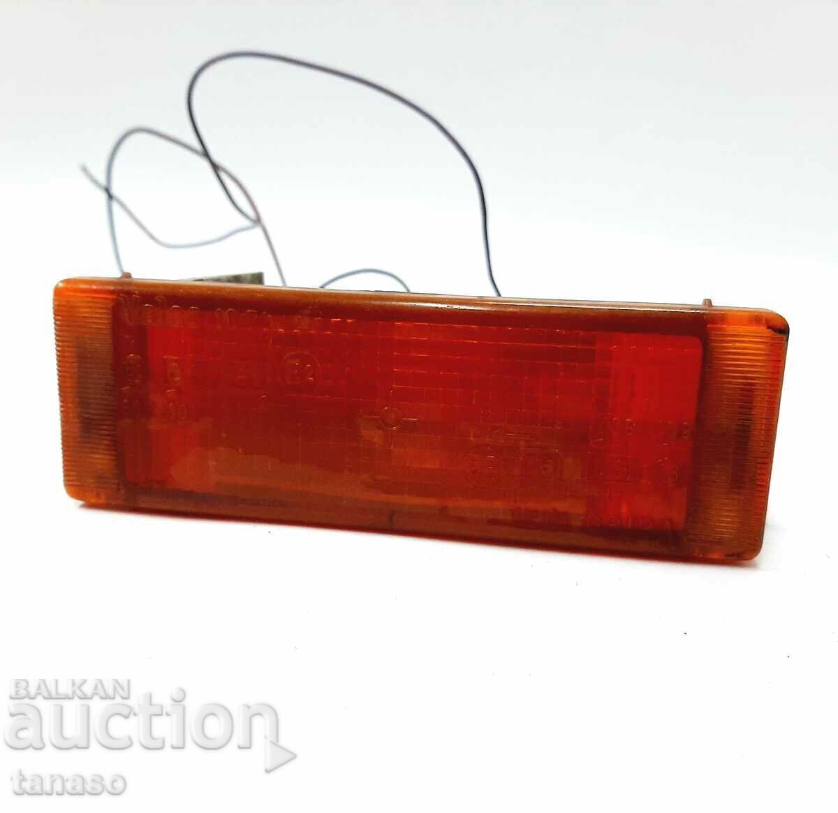 Front turn signal Valeo (13.5) with price 20.00 BGN | € 10.23