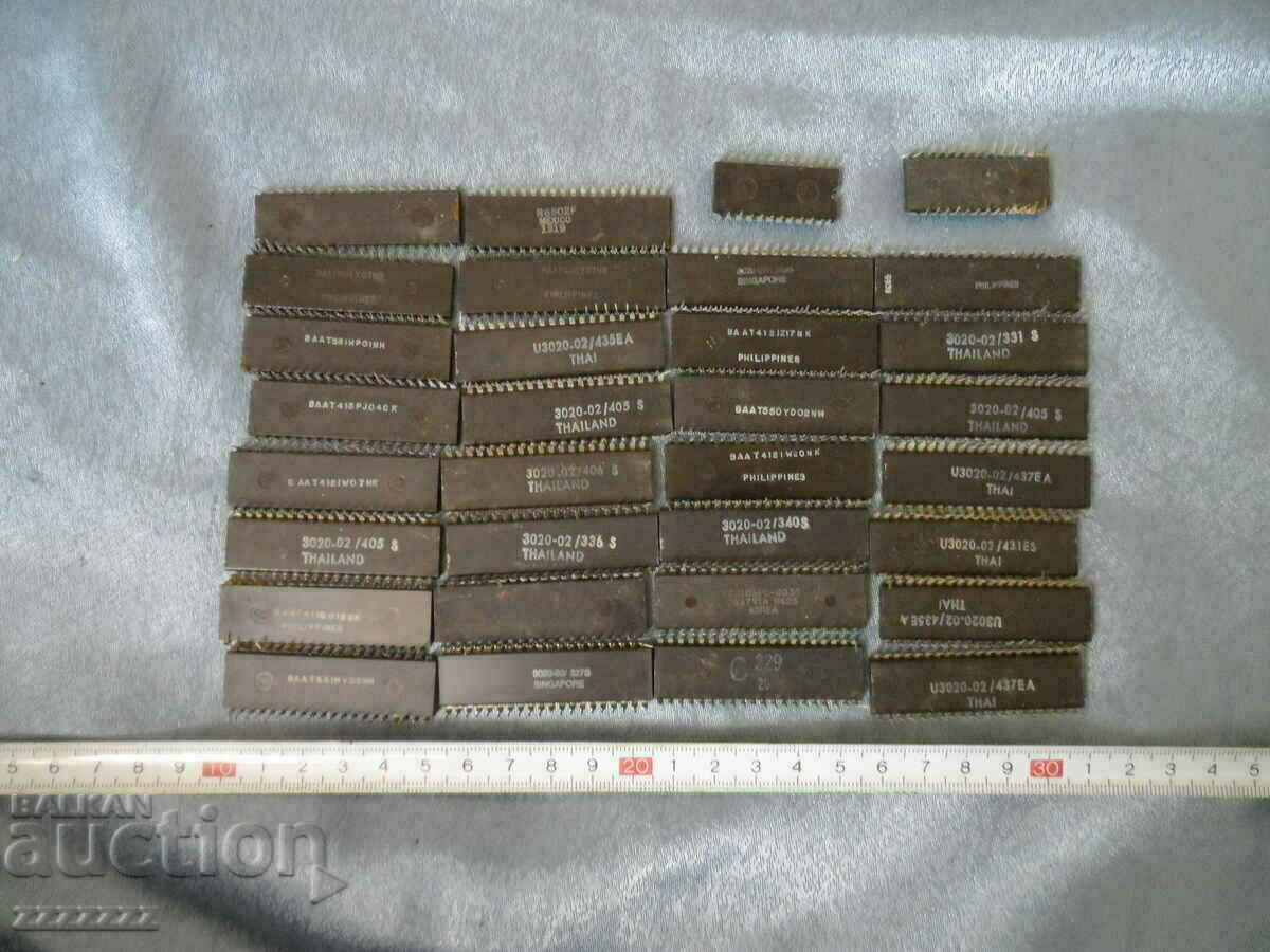 Lot of chips 32 pcs. with price 95.00 BGN | € 48.57 Lot of chips 32 pcs. with price 95.00 BGN | € 48.57