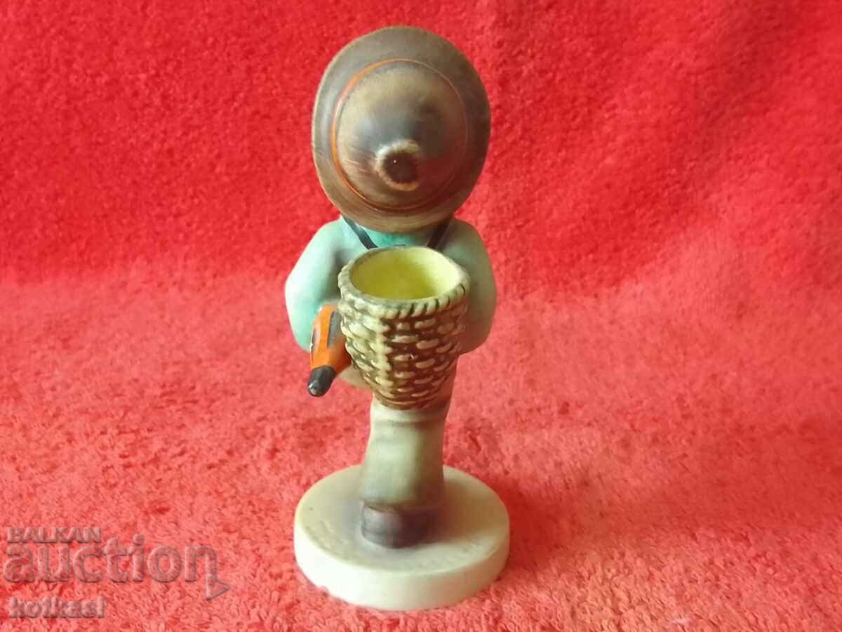 Παλιά πορσελάνινη φιγούρα αγόρι παιδί Goebel Hummel Γερμανία - 5