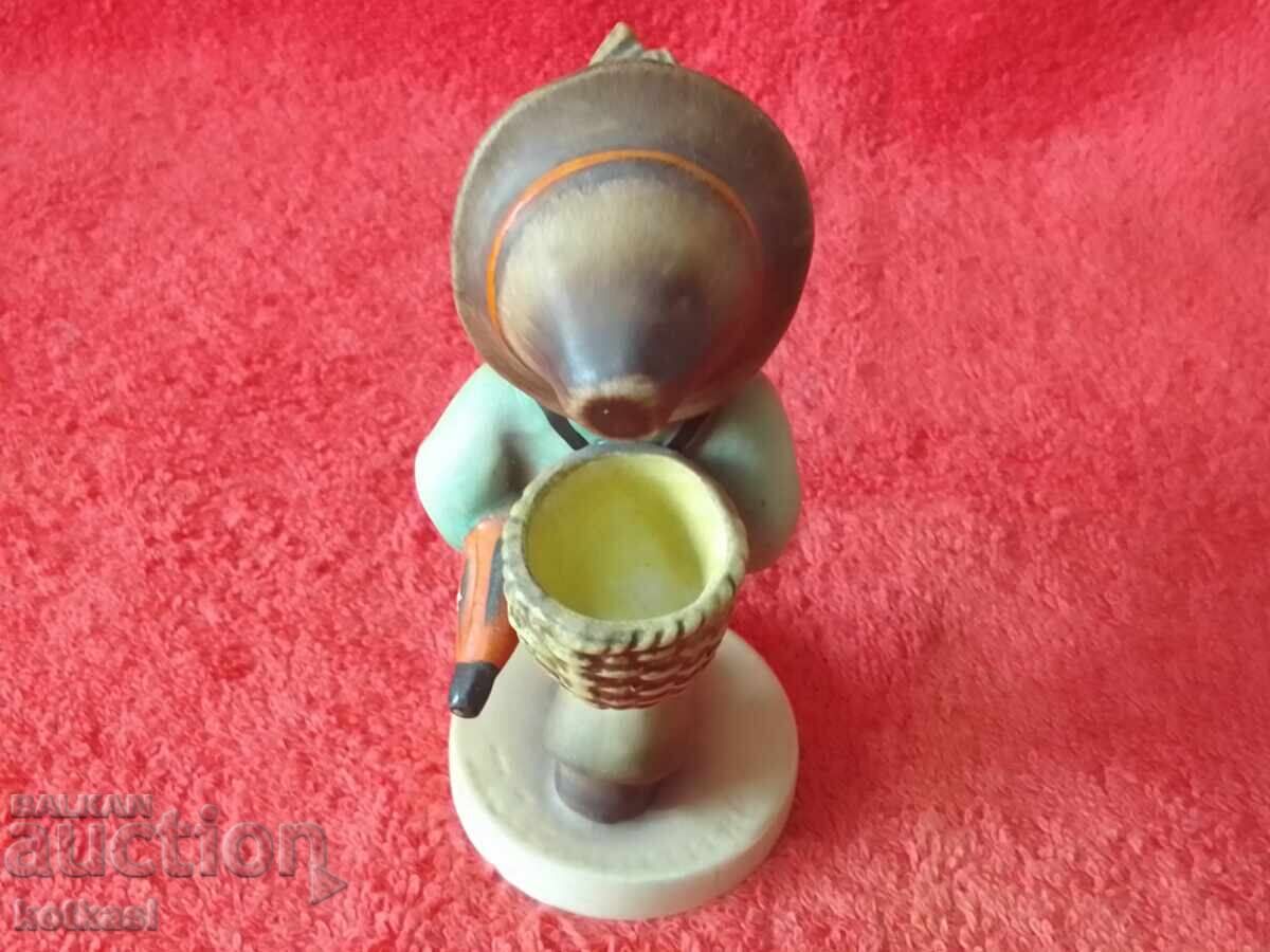 Παλιά πορσελάνινη φιγούρα αγόρι παιδί Goebel Hummel Γερμανία - 6