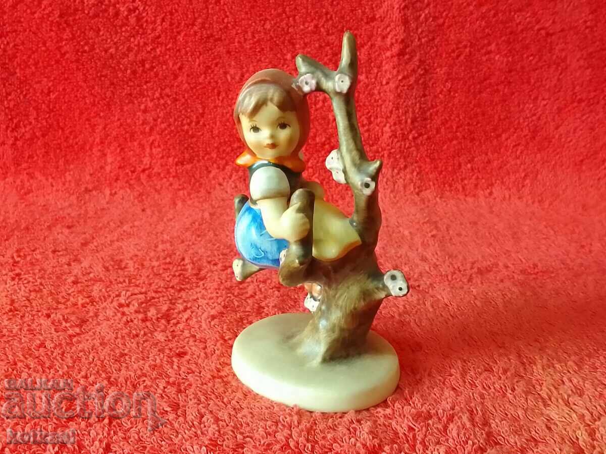Παλιά πορσελάνινη φιγούρα παιδί κορίτσι Goebel Hummel Γερμανία