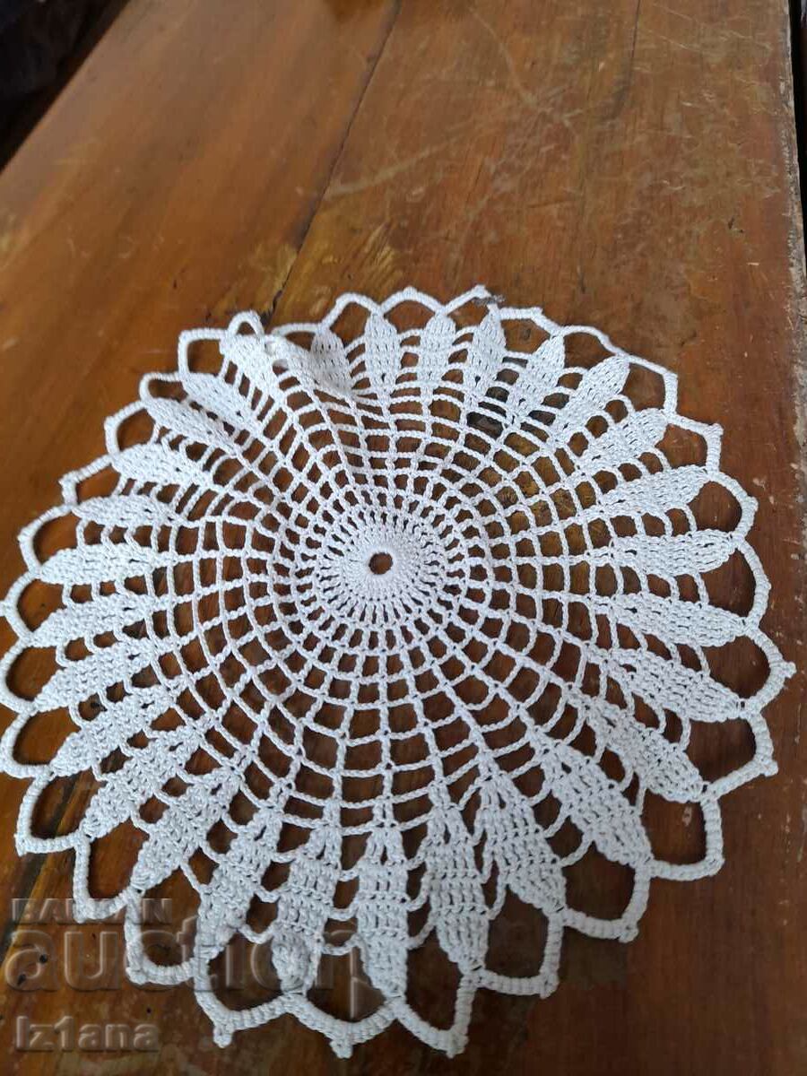 Old knitted tablecloth with price 15.00 BGN | € 7.67 Old knitted tablecloth with price 15.00 BGN | € 7.67