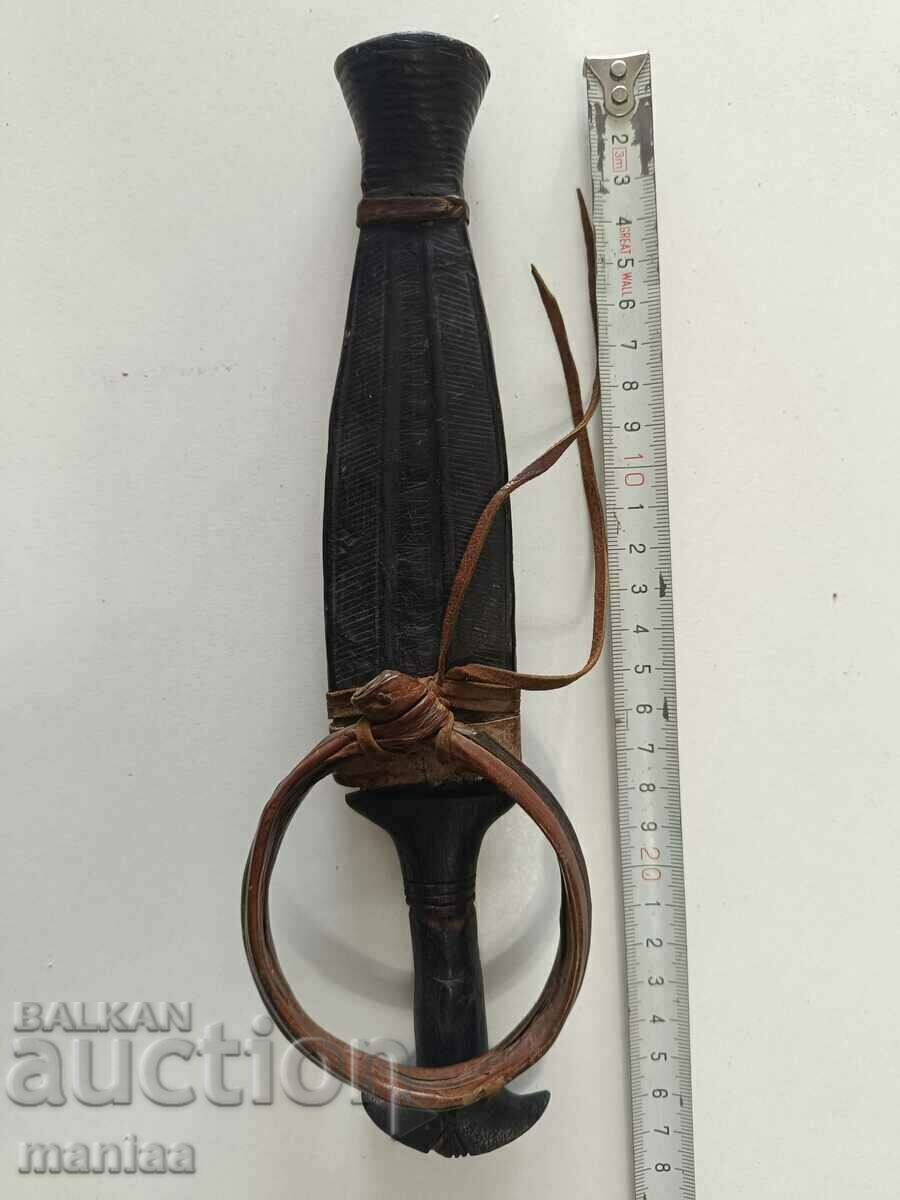 Old African 100 year old dagger 27 cm with price 130.00 BGN | € 66.47 Old African 100 year old dagger 27 cm with price 130.00 BGN | € 66.47