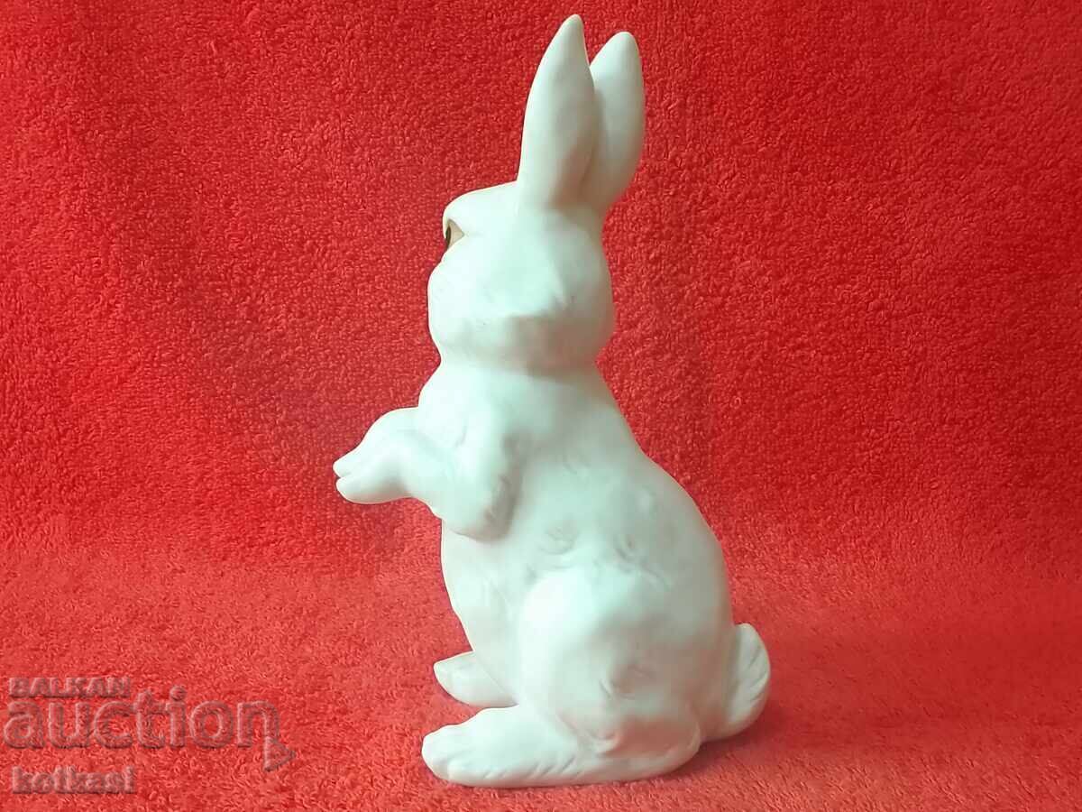 Аукцион Стара порцеланова фигура Бял Заек Rosenthal Аукцион Стара порцеланова фигура Бял Заек Rosenthal