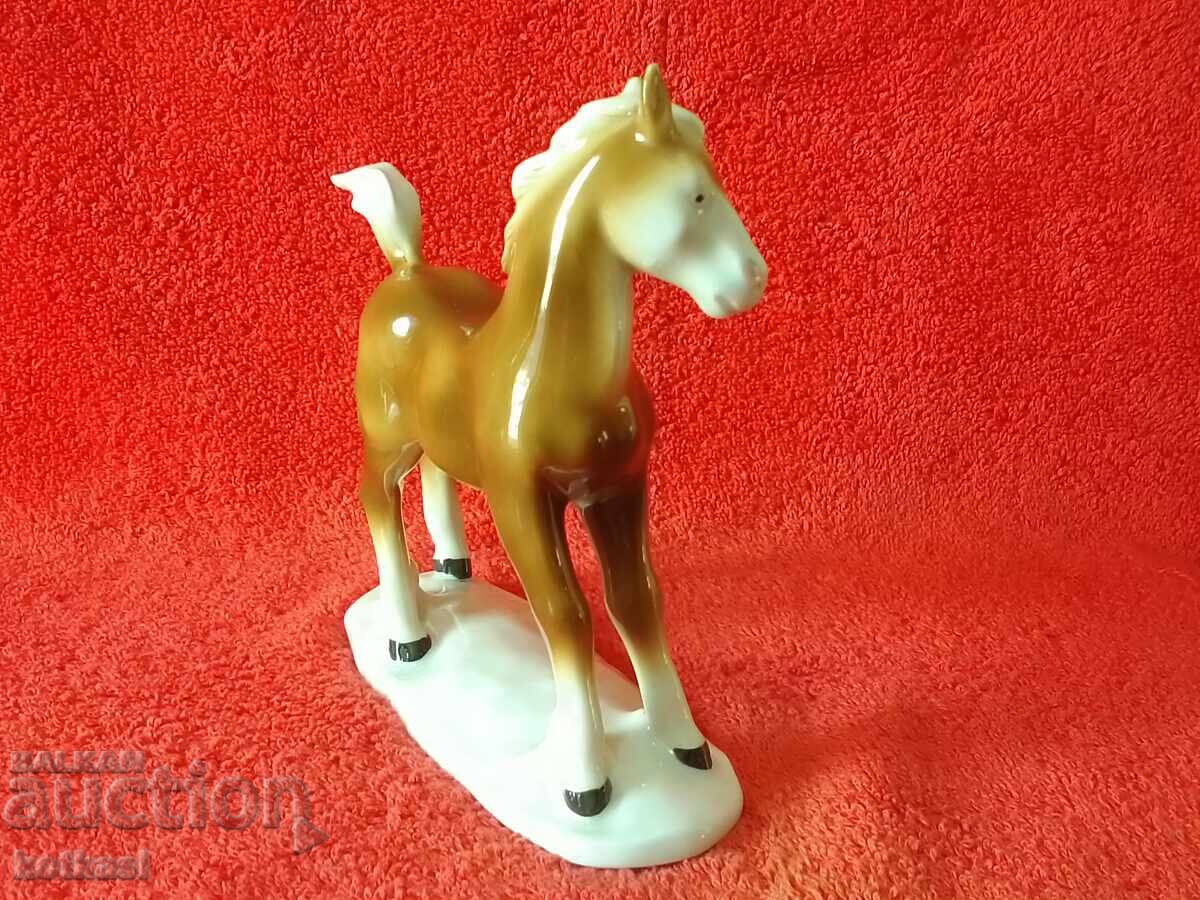 Δημοπρασία Παλιά πορσελάνινη φιγούρα ενός μικρού αλόγου GDR GDR Δημοπρασία Παλιά πορσελάνινη φιγούρα ενός μικρού αλόγου GDR GDR
