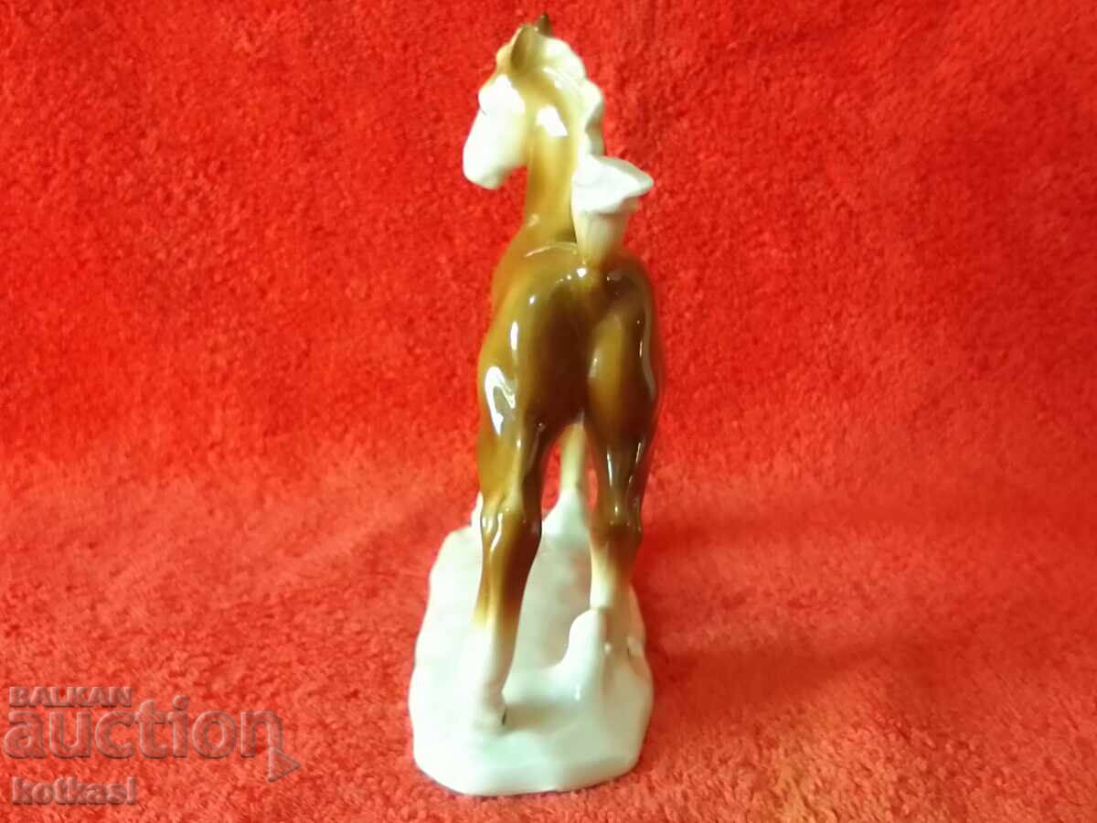 Παλιά πορσελάνινη φιγούρα ενός μικρού αλόγου GDR GDR - 5 Παλιά πορσελάνινη φιγούρα ενός μικρού αλόγου GDR GDR - 5