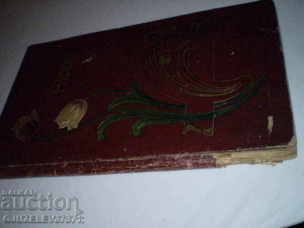 Delivery of Old Photo Album has no photos Delivery of Old Photo Album has no photos