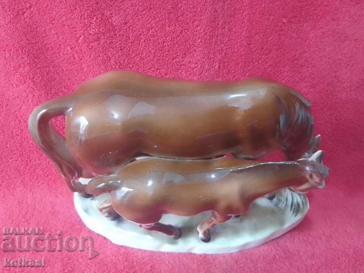 Old porcelain figure Horse with his little Silesia - 6 Old porcelain figure Horse with his little Silesia - 6