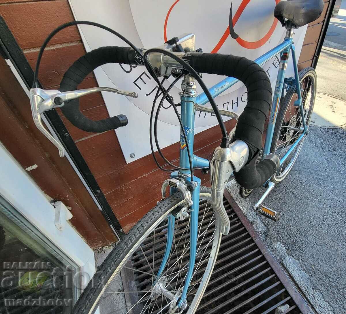 Bicicleta de drum Pinarello Epple de epocă