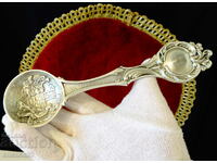 Family pewter spoon with picture, baroque.