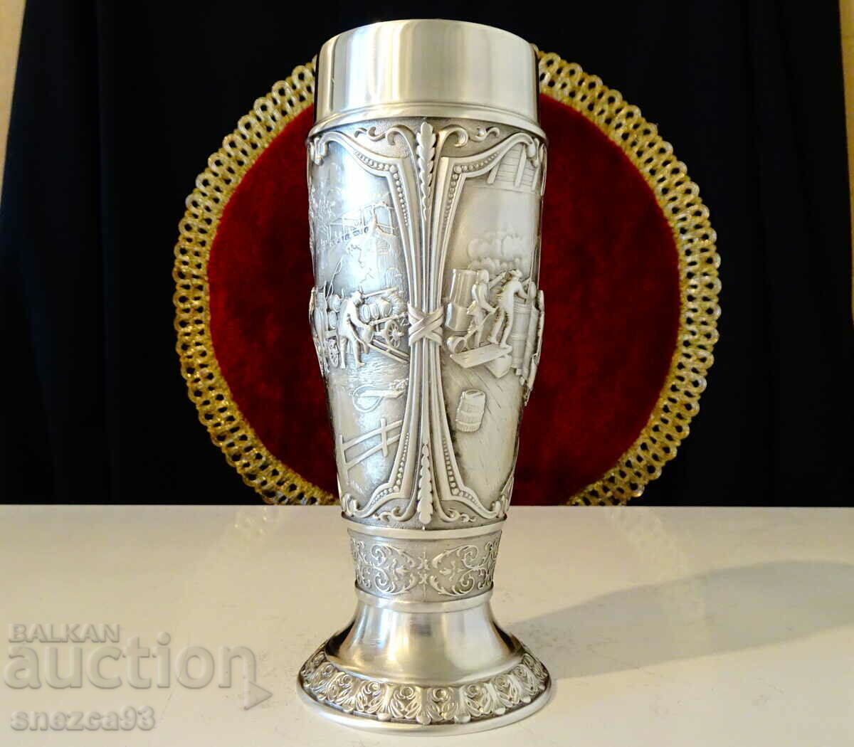 A gorgeous pewter goblet in honor of wine. with price 129.00 BGN | € 65.96 A gorgeous pewter goblet in honor of wine. with price 129.00 BGN | € 65.96