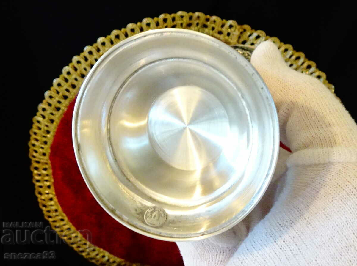 A gorgeous pewter goblet in honor of wine. - 6 A gorgeous pewter goblet in honor of wine. - 6