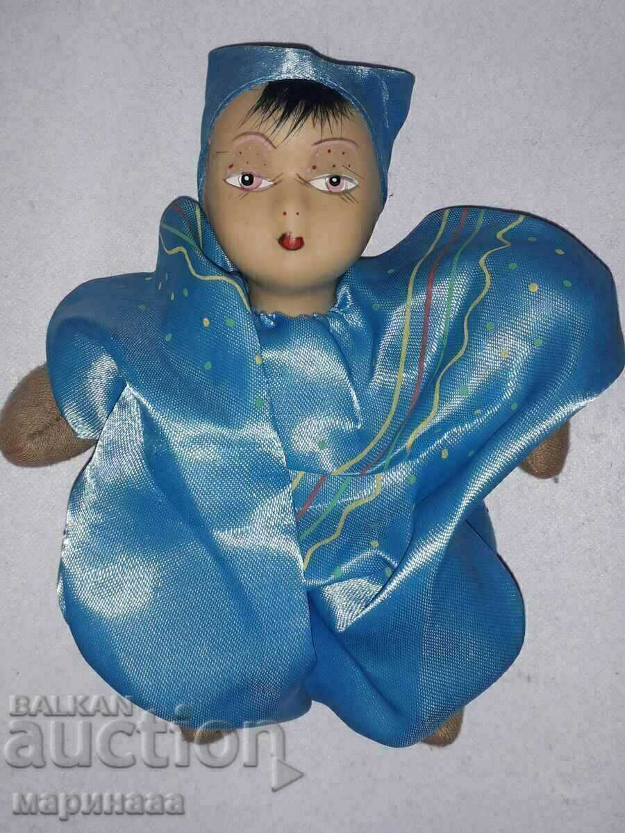 Delivery of CLOWN. CERAMICS, TEXTILES Delivery of CLOWN. CERAMICS, TEXTILES