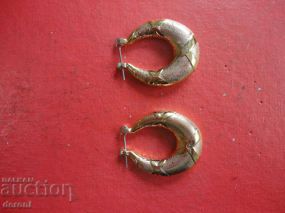 Licitație Cercei placati cu aur