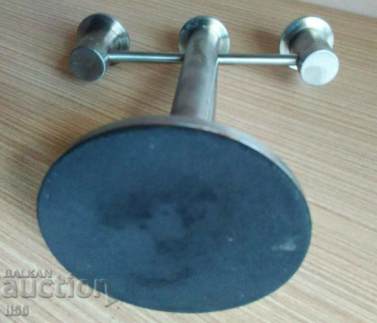 Livrarea Sfeșnic triplu - crom-nichel