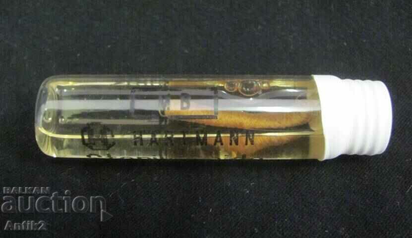 Delivery of WWII Medical Sterile Sutures Germany